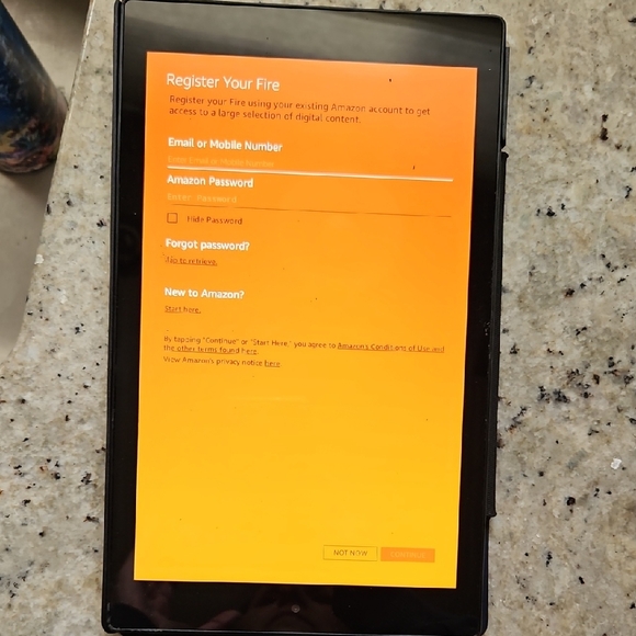 Amazon Tablet - Picture 1 of 3